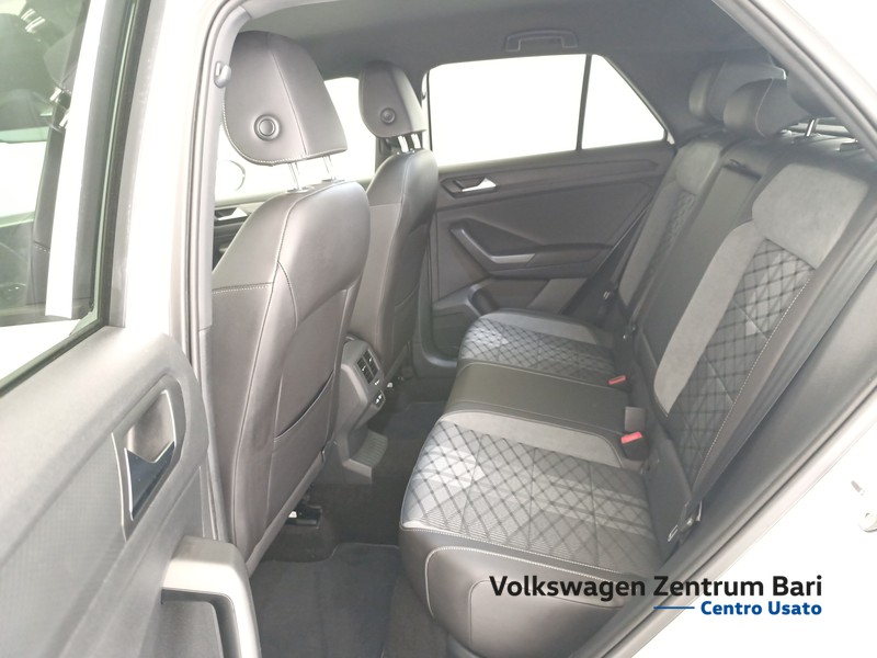 Volkswagen T-Roc 1.5 tsi r-line - 18