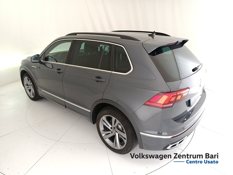 Volkswagen Tiguan 2.0 tdi r-line 4motion 150cv dsg - 17