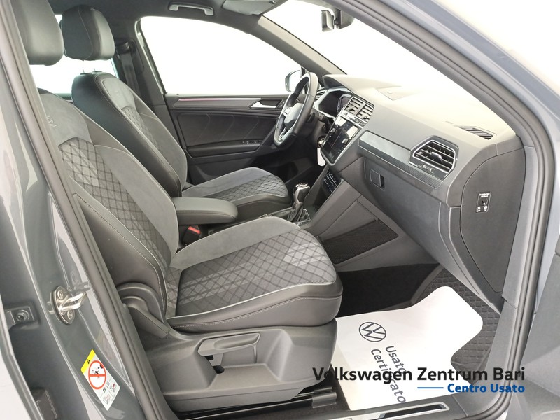 Volkswagen Tiguan 2.0 tdi r-line 4motion 150cv dsg - 22