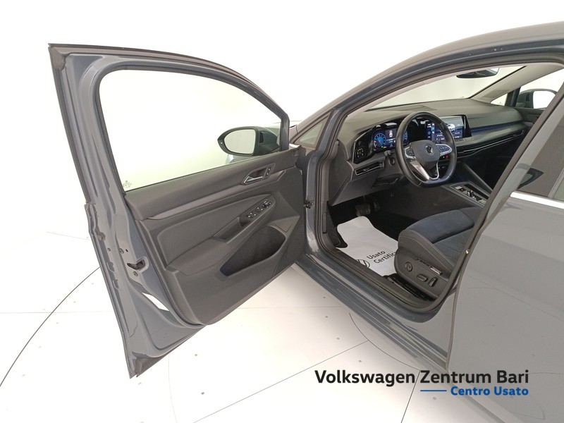 Volkswagen Golf 1.5 tgi style 130cv dsg - 11