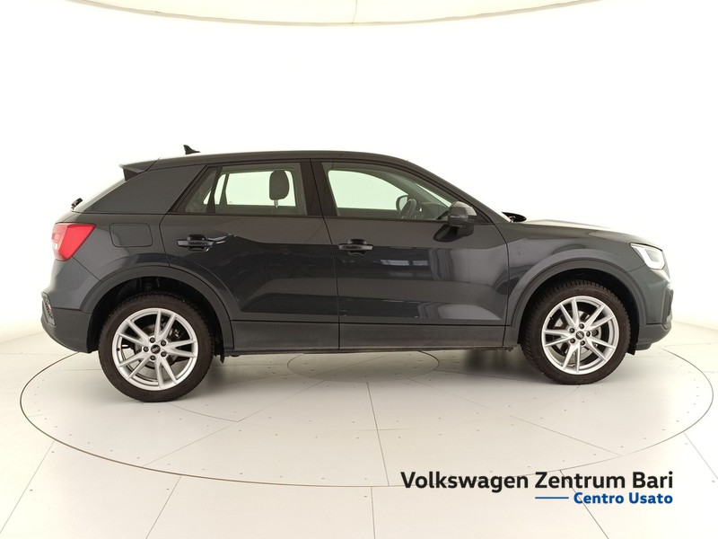 Audi Q2 30 2.0 tdi business s-tronic - 5