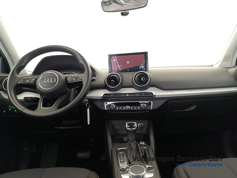Audi Q2 30 2.0 tdi business s-tronic - 17