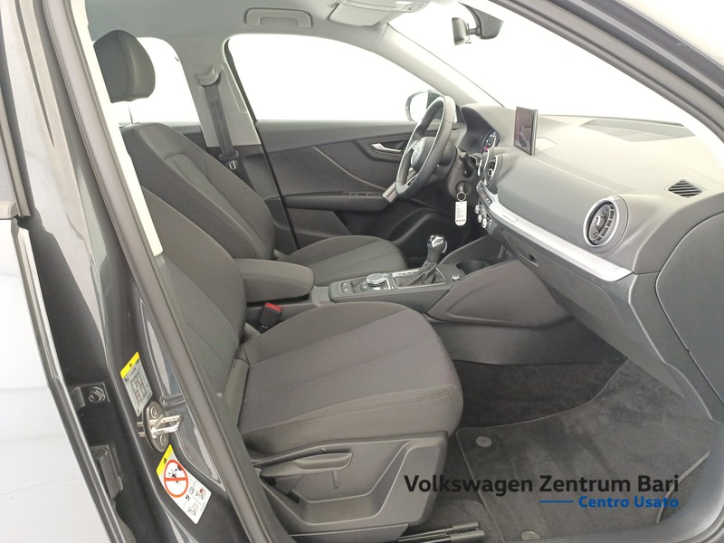 Audi Q2 30 2.0 tdi business s-tronic - 20