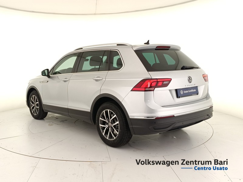 Volkswagen Tiguan 2.0 tdi life 150cv dsg - 8