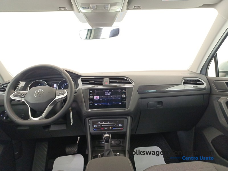 Volkswagen Tiguan 2.0 tdi life 150cv dsg - 17