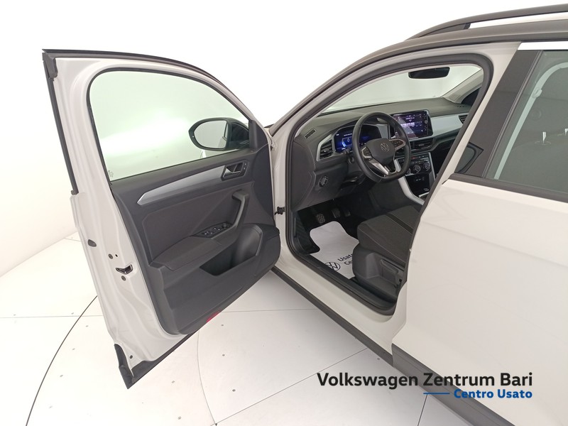Volkswagen T-Roc 1.0 tsi life 110cv - 12