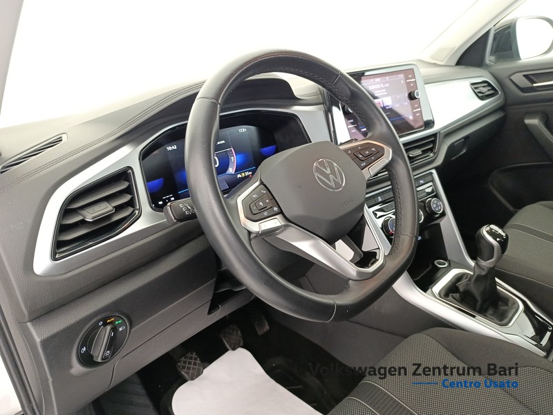 Volkswagen T-Roc 1.0 tsi life 110cv - 14