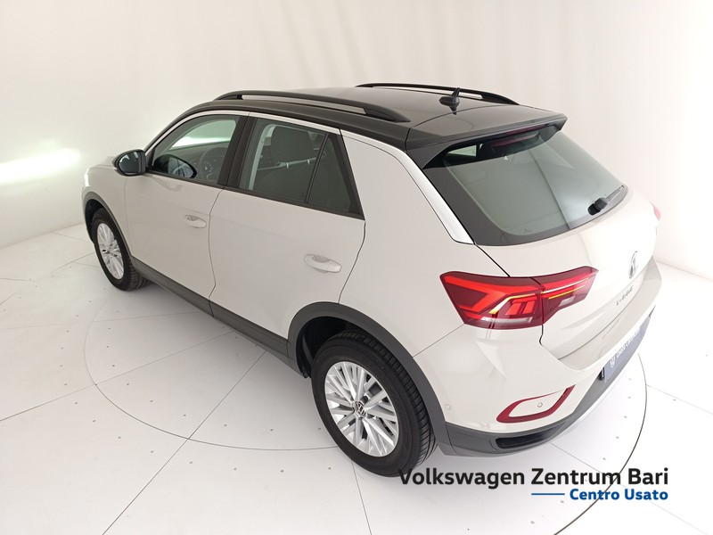 Volkswagen T-Roc 1.0 tsi life 110cv - 15
