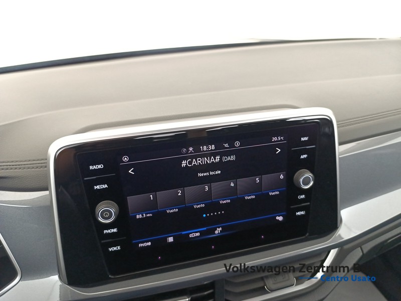 Volkswagen T-Roc 1.5 tsi style dsg - 10