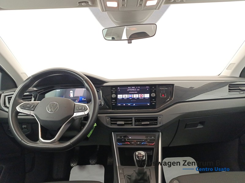Volkswagen Polo 1.0 tsi life 95cv - 16