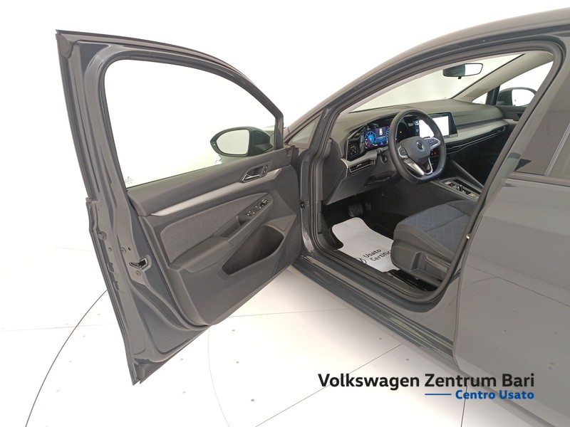 Volkswagen Golf 2.0 tdi life 115cv dsg - 12