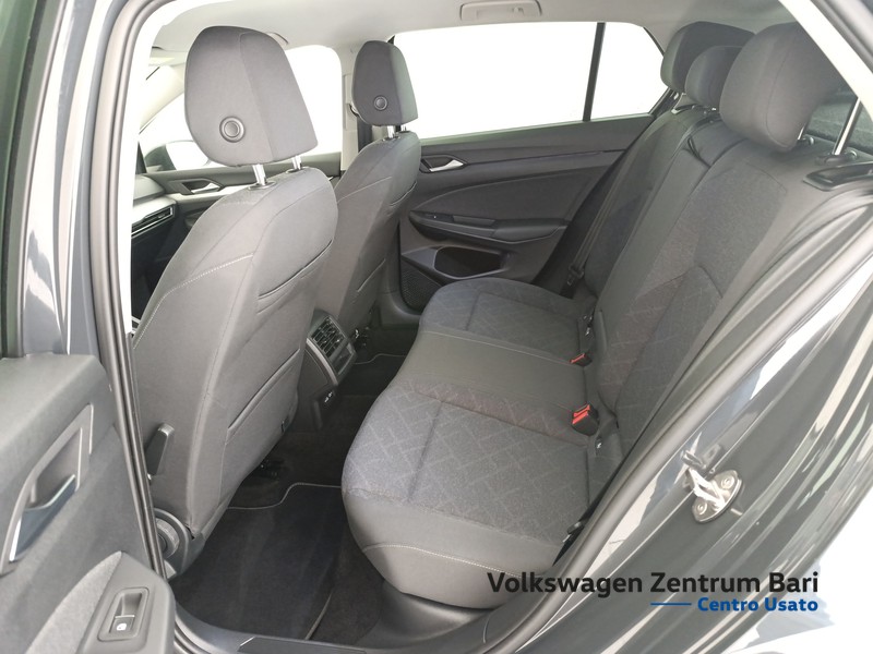 Volkswagen Golf 2.0 tdi life 115cv dsg - 16
