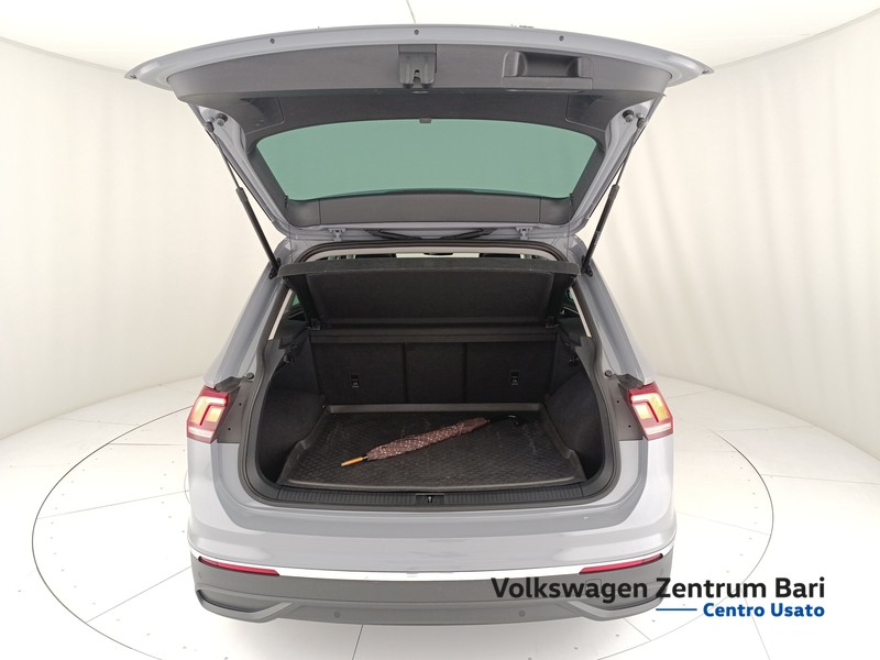 Volkswagen Tiguan 2.0 tdi life 150cv dsg - 19