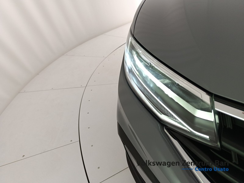 Volkswagen Tiguan 2.0 tdi life 150cv dsg - 22