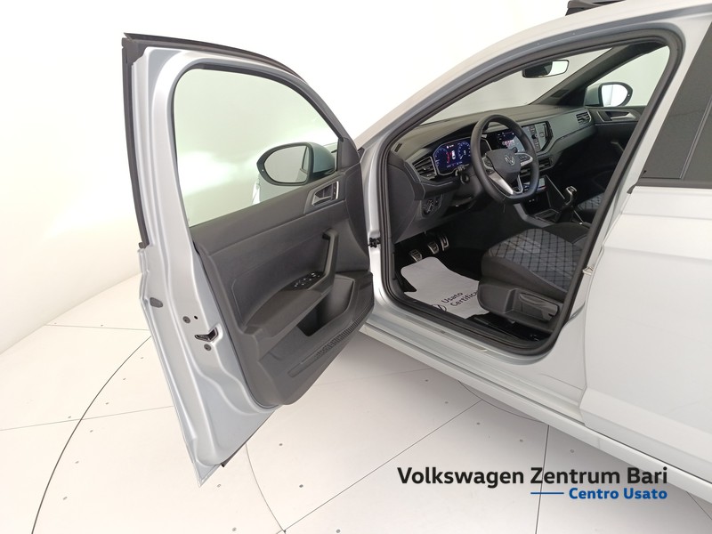 Volkswagen Taigo 1.0 tsi r-line 115cv - 12