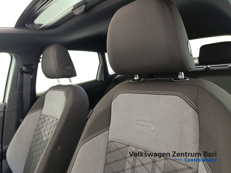 Volkswagen Taigo 1.0 tsi r-line 115cv - 15