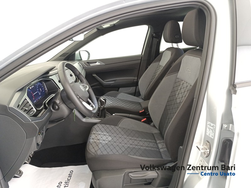 Volkswagen Taigo 1.0 tsi r-line 115cv - 16