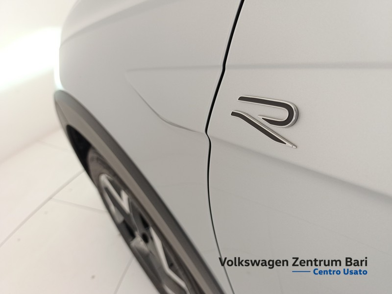 Volkswagen Taigo 1.0 tsi r-line 115cv - 19