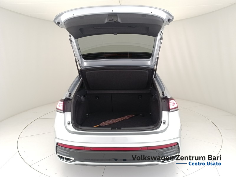 Volkswagen Taigo 1.0 tsi r-line 115cv - 23