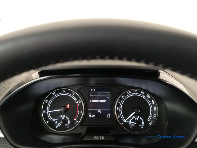 Skoda Fabia 1.0 mpi evo ambition 65cv - 9