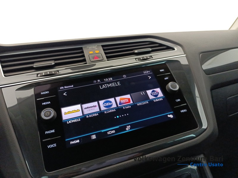 Volkswagen Tiguan 2.0 tdi life 4motion 150cv dsg - 10