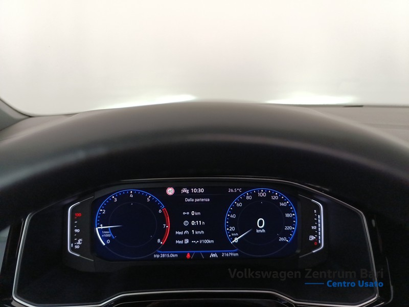 Volkswagen Taigo 1.0 tsi r-line 115cv - 9