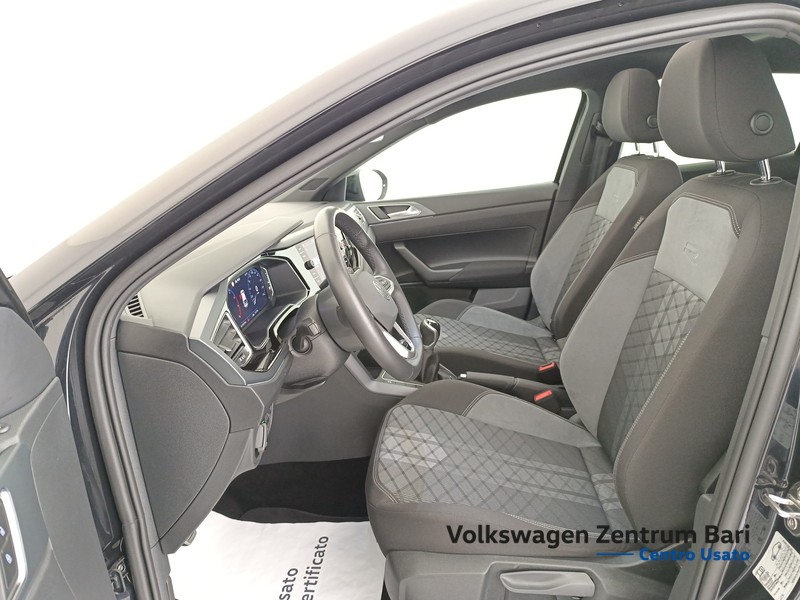 Volkswagen Taigo 1.0 tsi r-line 115cv - 11
