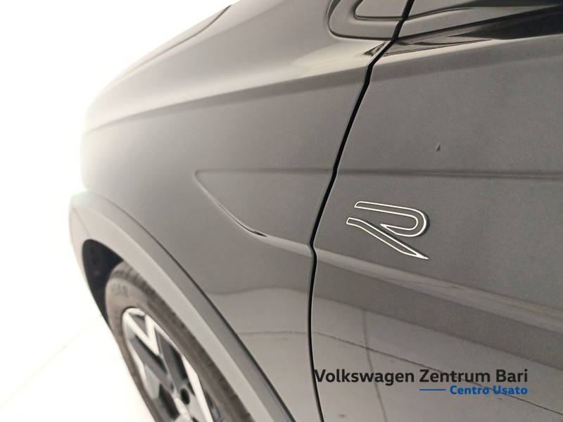 Volkswagen Taigo 1.0 tsi r-line 115cv - 15