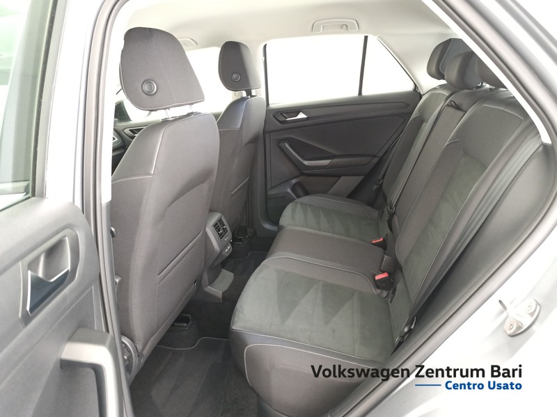 Volkswagen T-Roc 1.0 tsi style 115cv - 14