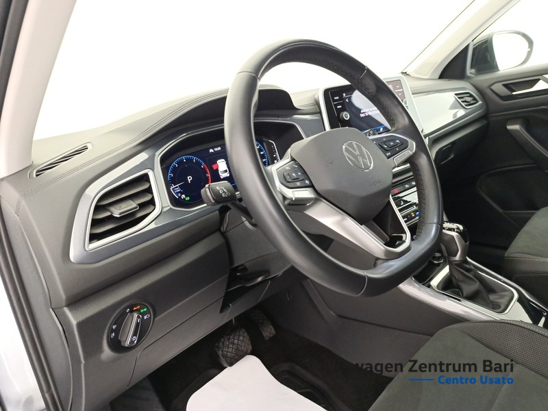 Volkswagen T-Roc 1.5 tsi style dsg - 14