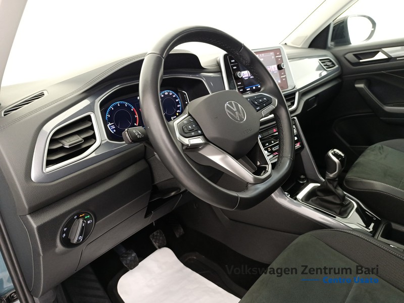 Volkswagen T-Roc 1.0 tsi style 110cv - 15