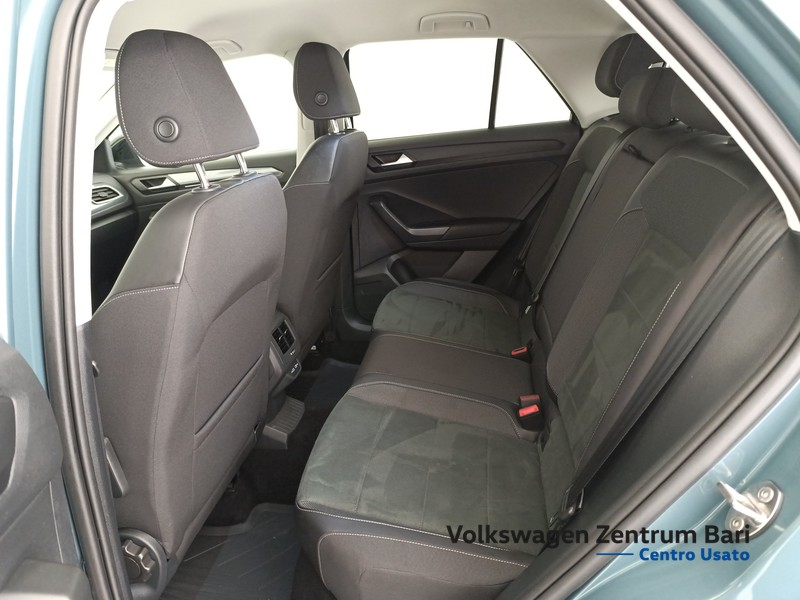 Volkswagen T-Roc 1.0 tsi style 110cv - 17