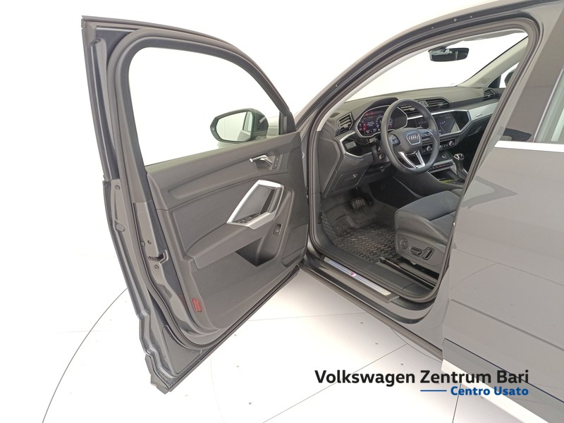 Audi Q3 sportback 35 2.0 tdi s line edition s-tronic - 13