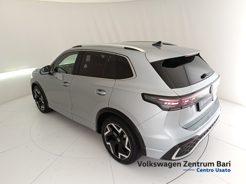 Volkswagen Tiguan 2.0 tdi r-line 150cv dsg - 17