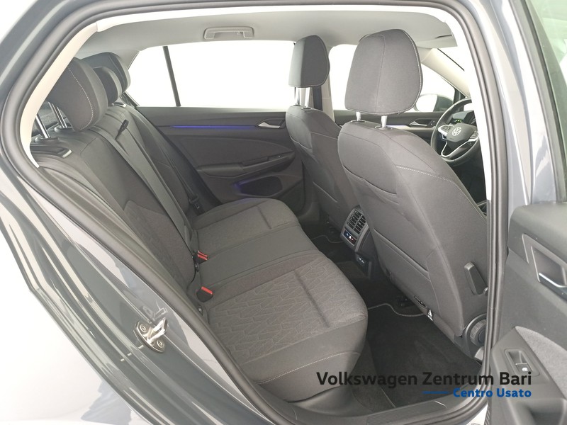 Volkswagen Golf 2.0 tdi life 115cv - 20