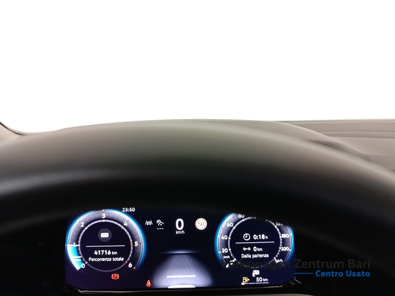Volkswagen Golf 2.0 tdi life 115cv - 10