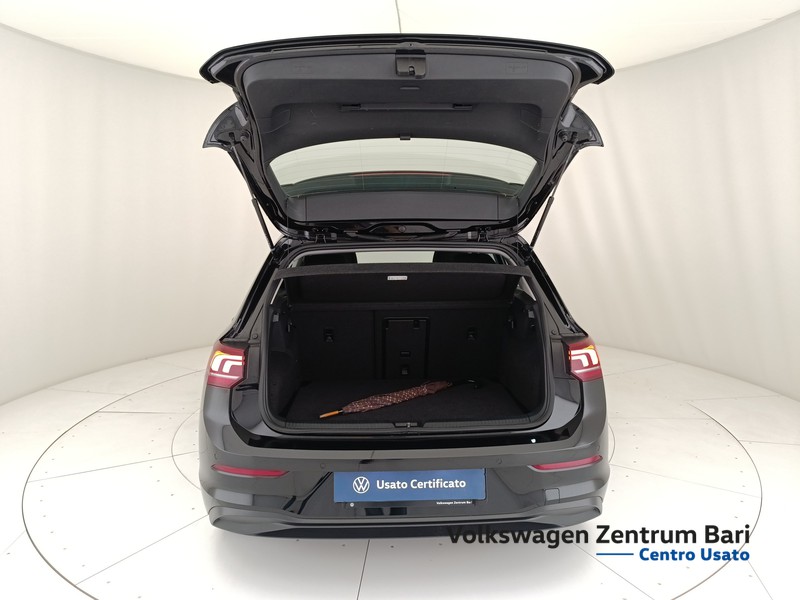 Volkswagen Golf 2.0 tdi life 115cv - 19