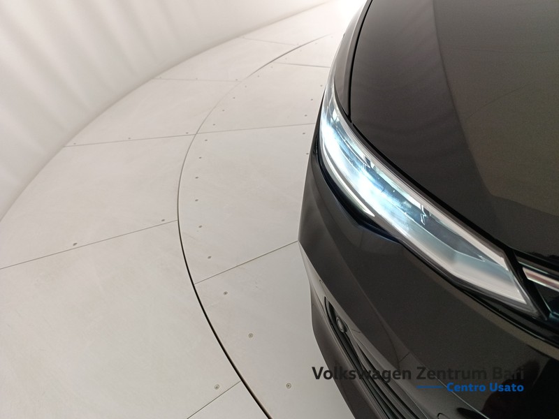 Volkswagen Golf 2.0 tdi life 115cv - 22