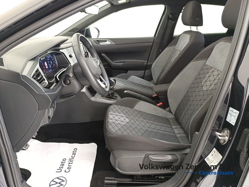 Volkswagen Taigo 1.0 tsi r-line 115cv - 14