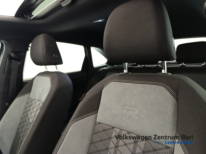 Volkswagen Taigo 1.0 tsi r-line 115cv - 15