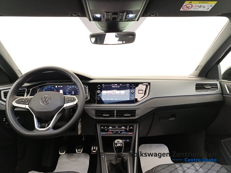 Volkswagen Taigo 1.0 tsi r-line 115cv - 21