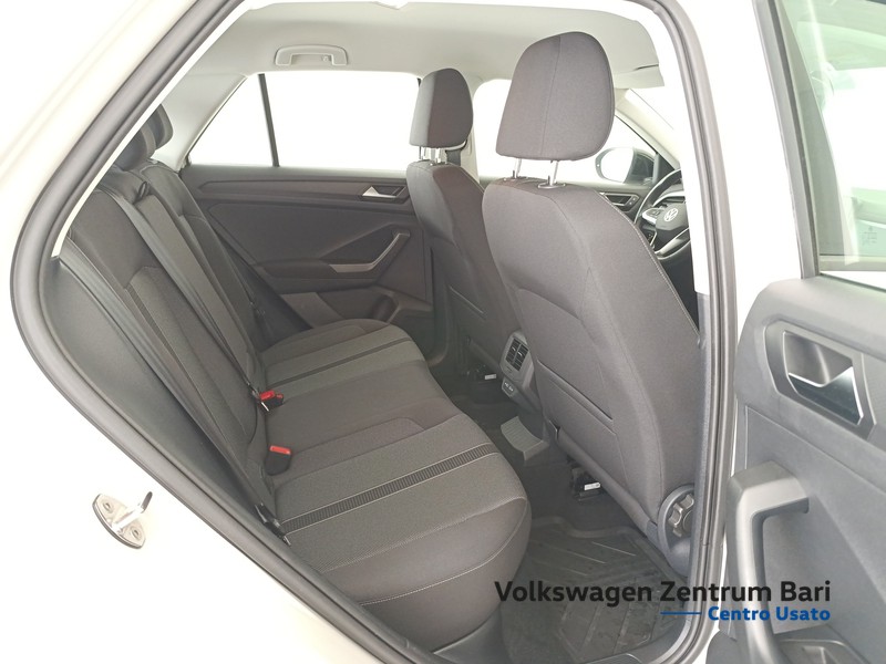 Volkswagen T-Roc 1.0 tsi life 110cv - 20
