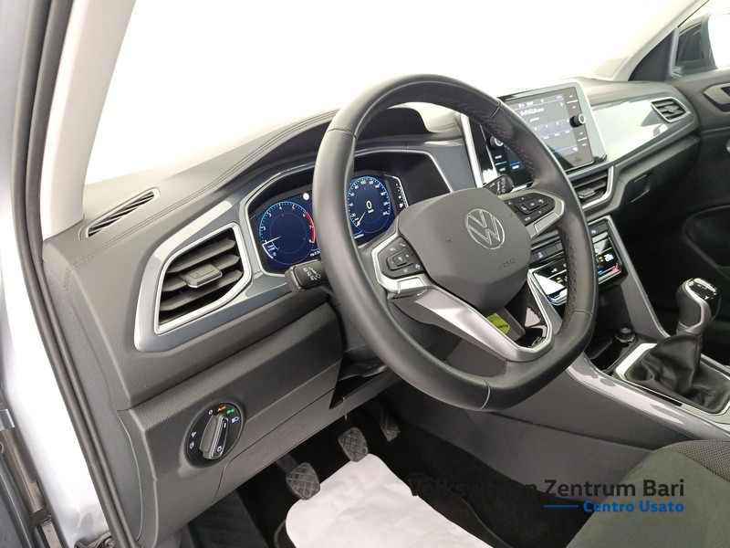 Volkswagen T-Roc 1.0 tsi style 115cv - 14