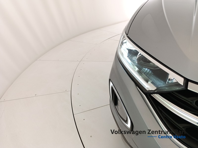 Volkswagen T-Roc 1.0 tsi style 115cv - 21