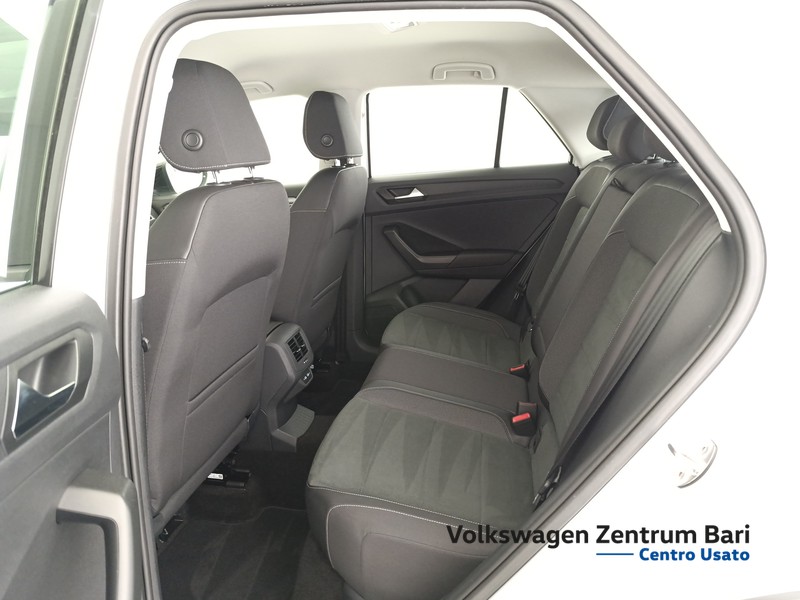 Volkswagen T-Roc 1.0 tsi style 110cv - 17