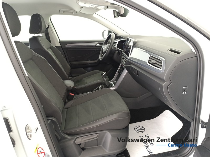 Volkswagen T-Roc 1.0 tsi style 110cv - 21