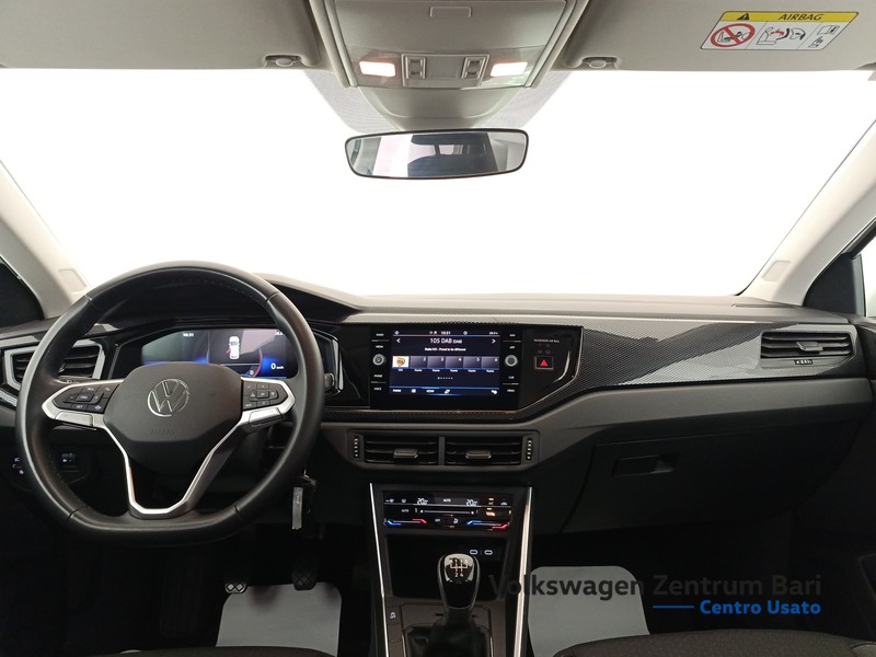 Volkswagen Polo 1.0 tsi life 95cv - 17