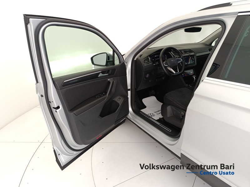 Volkswagen Tiguan 2.0 tdi elegance 4motion 150cv dsg - 9