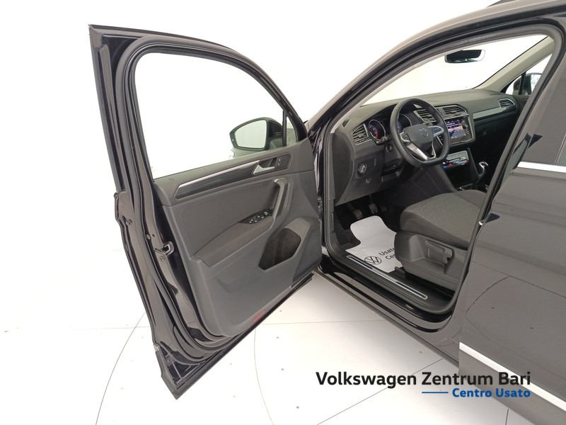 Volkswagen Tiguan 1.5 tsi life 130cv - 12