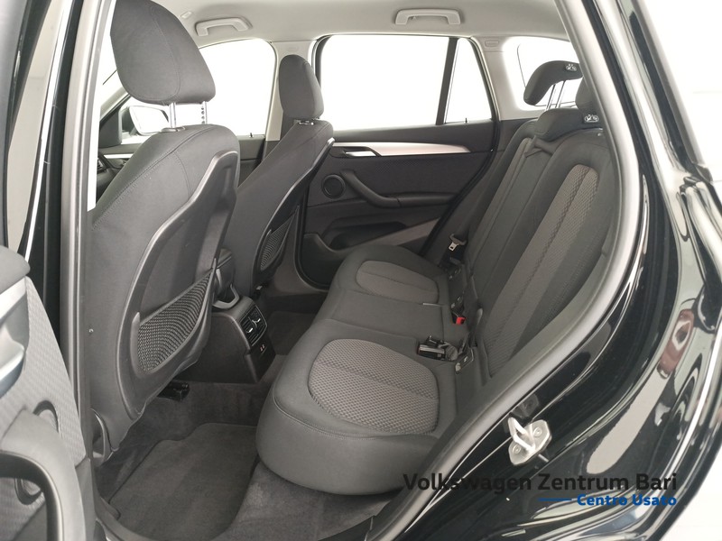 BMW X1 sdrive18d business advantage auto - 16